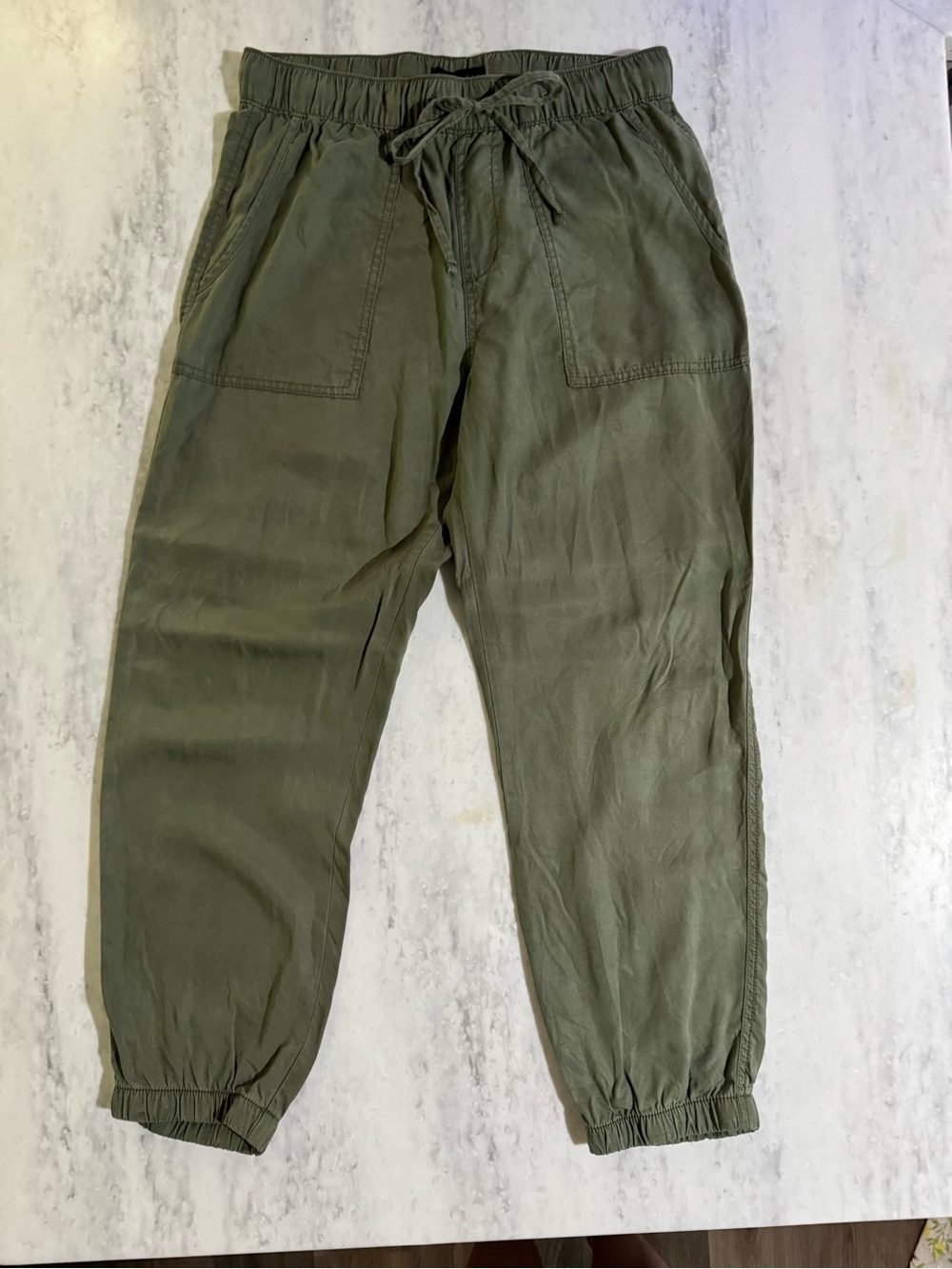 Sanctuary Pull on Elastic-Waist Army Olive Green Jogger Pants Deep Pockets Siz M
